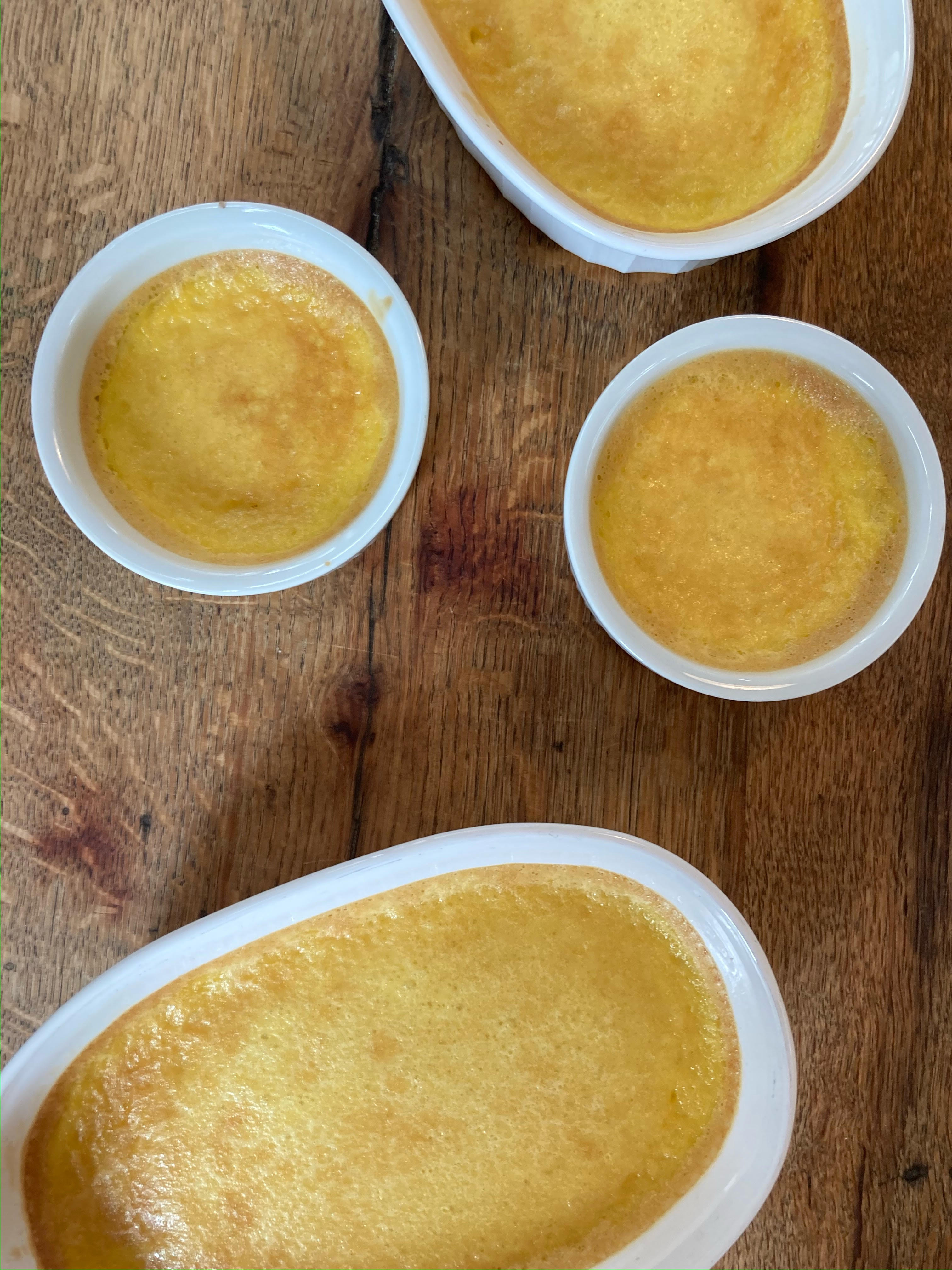  Lightly carmalized crème brûlée